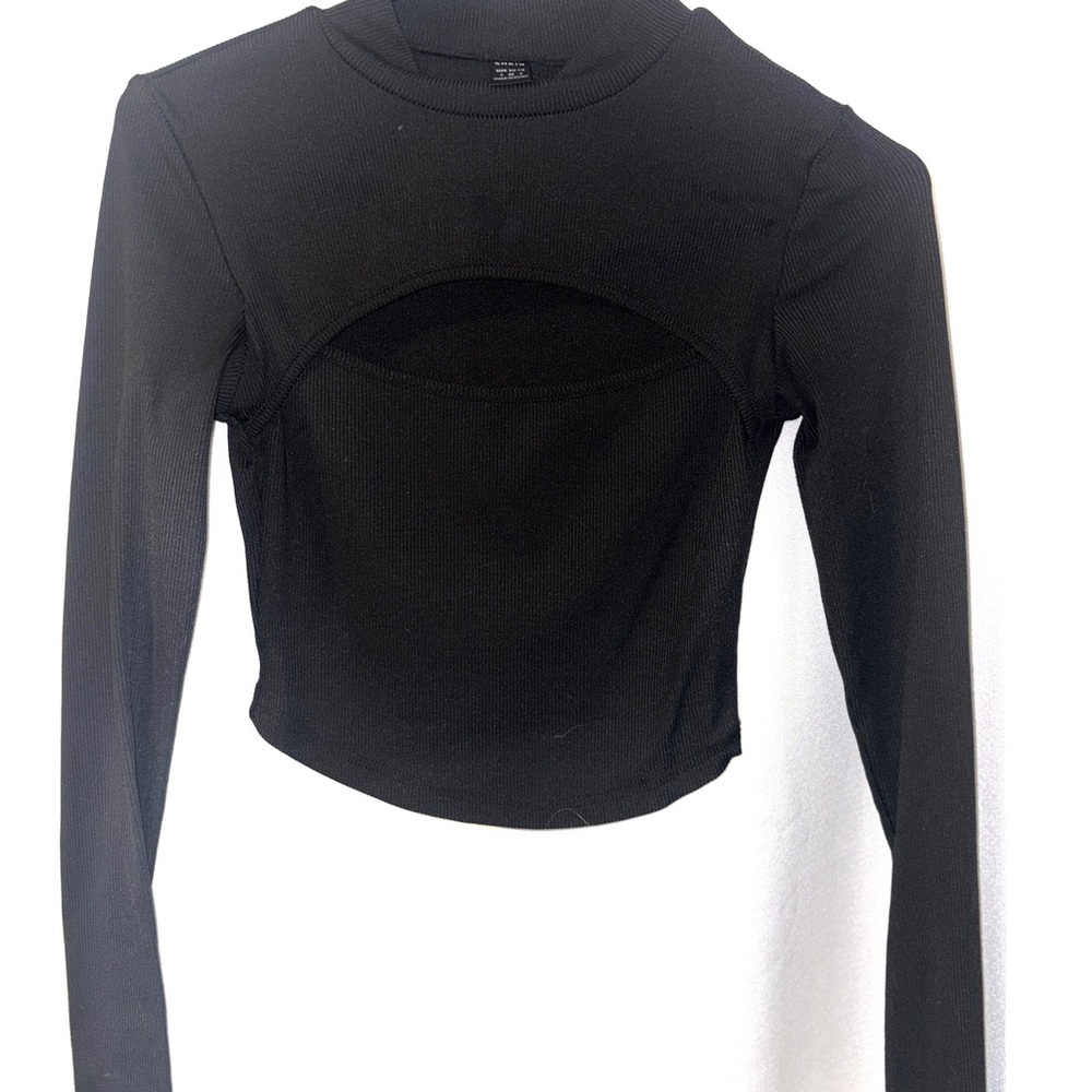 SHEIN Black Cutout Long Sleeve Crop Top